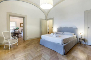 Гостиница La Casa degli Specchi  Флоренция